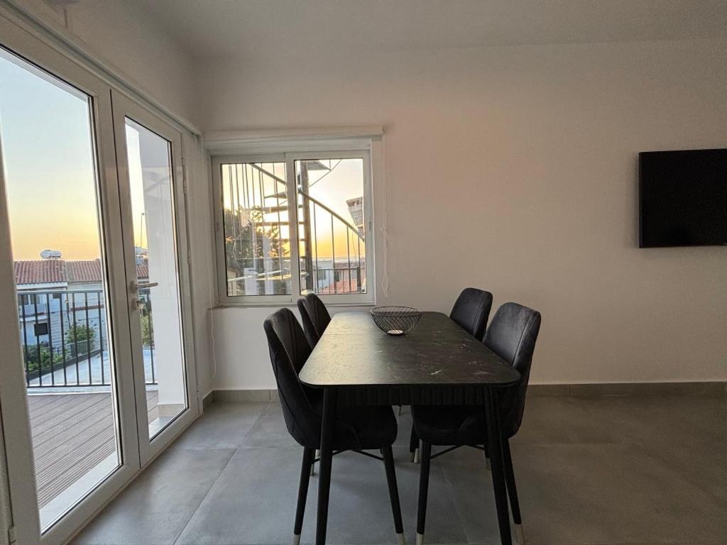 Apartament Venus Lighthouse 2b, Sea-view, Center Pafos